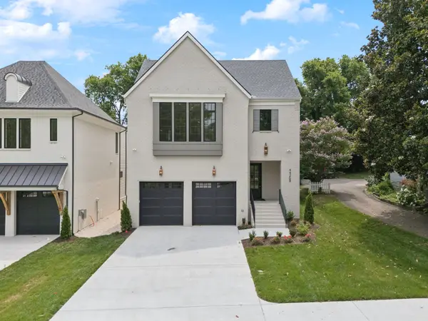 4426 Lealand Ln #B, Nashville, TN 37204