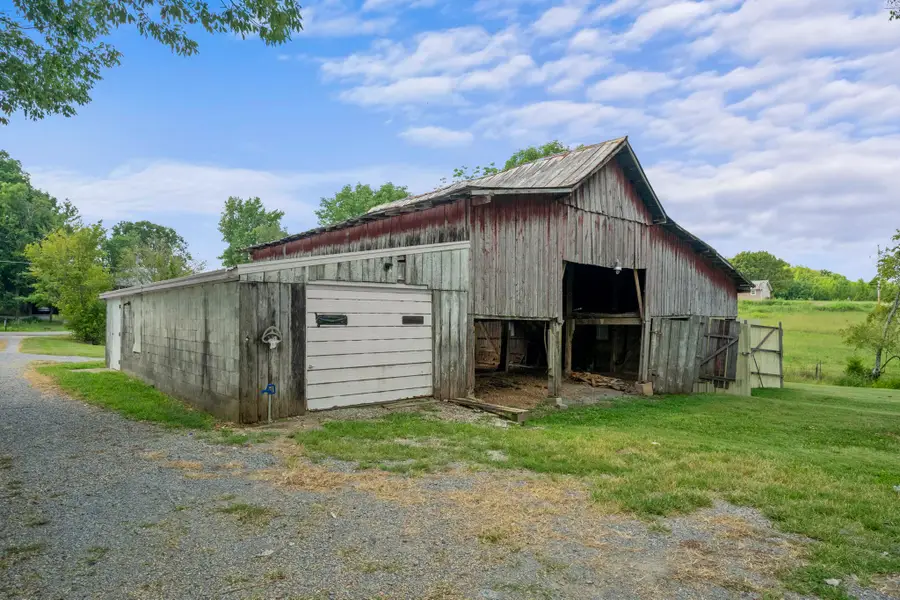 352 Blue Door Rd, Portland, TN 37148 - Image #3