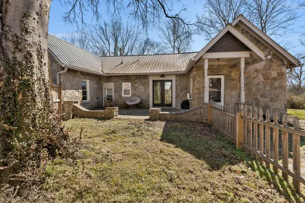 1525 Riverside Dr #C, Nashville, TN 37206