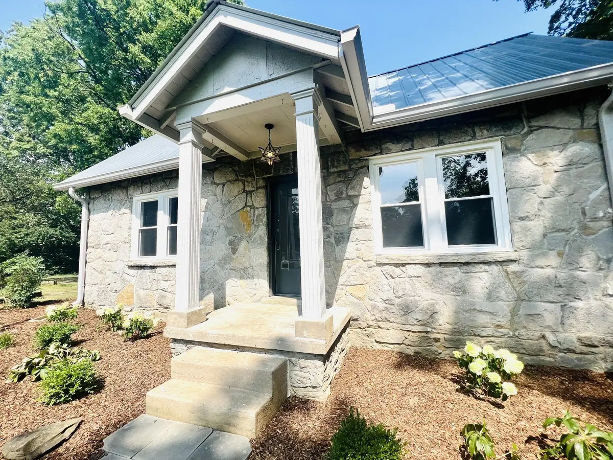 1525 Riverside Dr, Nashville, TN 37206 - Image #1