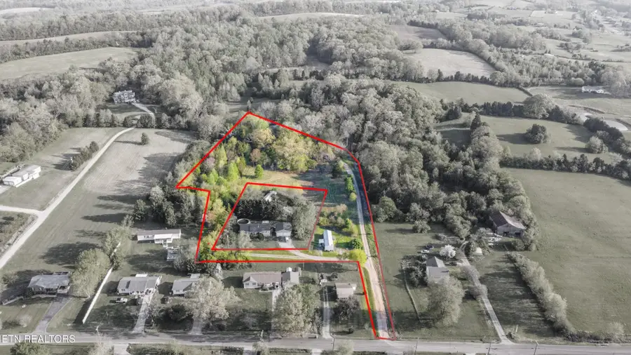 1806 Monroe St, Sweetwater, TN 37874 - Image #2