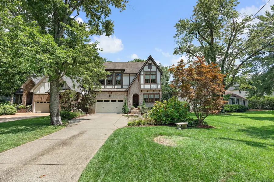 3808 Cross Creek Rd, Nashville, TN 37215 - #2