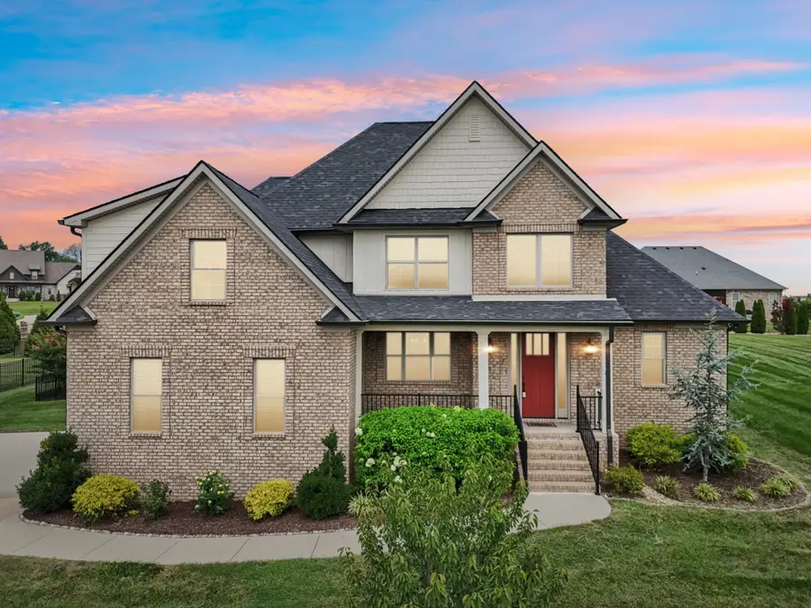 207 Manscoe Pl, Clarksville, TN 37043 - Image #2