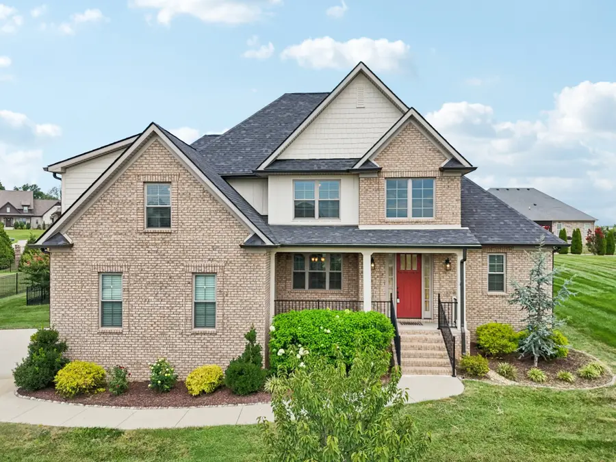 207 Manscoe Pl, Clarksville, TN 37043 - Image #3