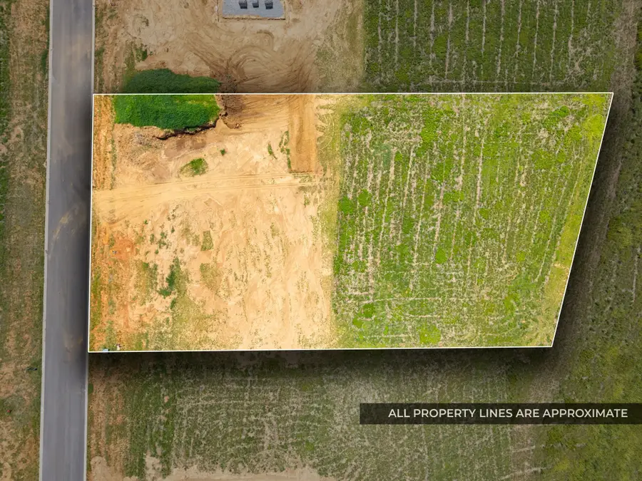 2114 Chivalry Way, Clarksville, TN 37040 - #3