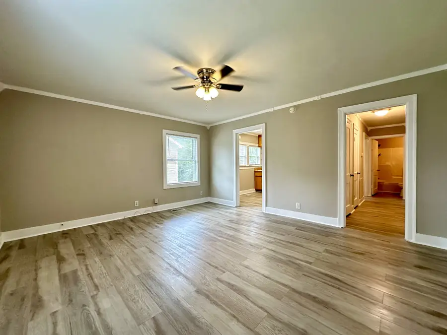 706 Woodmont Blvd, Clarksville, TN 37040 - #3