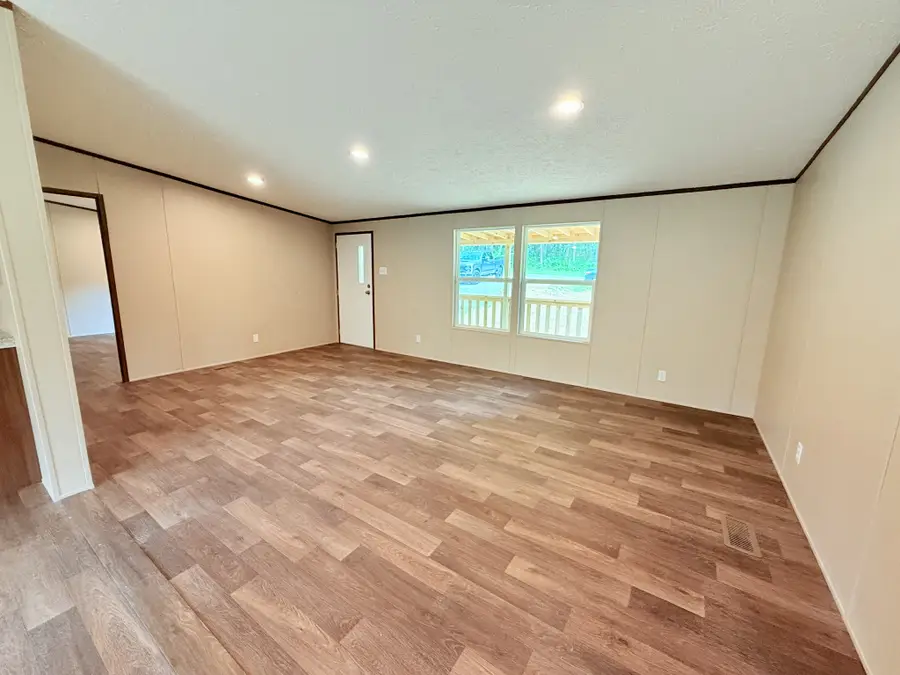 2548 Stone Man Rd, McMinnville, TN 37110 - Image #2