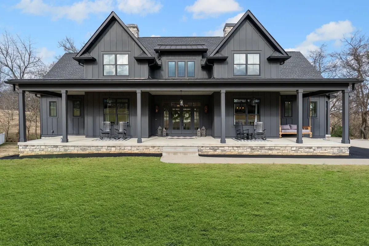 741 Saundersville Ferry Rd, Mount Juliet, TN 37122 - #1