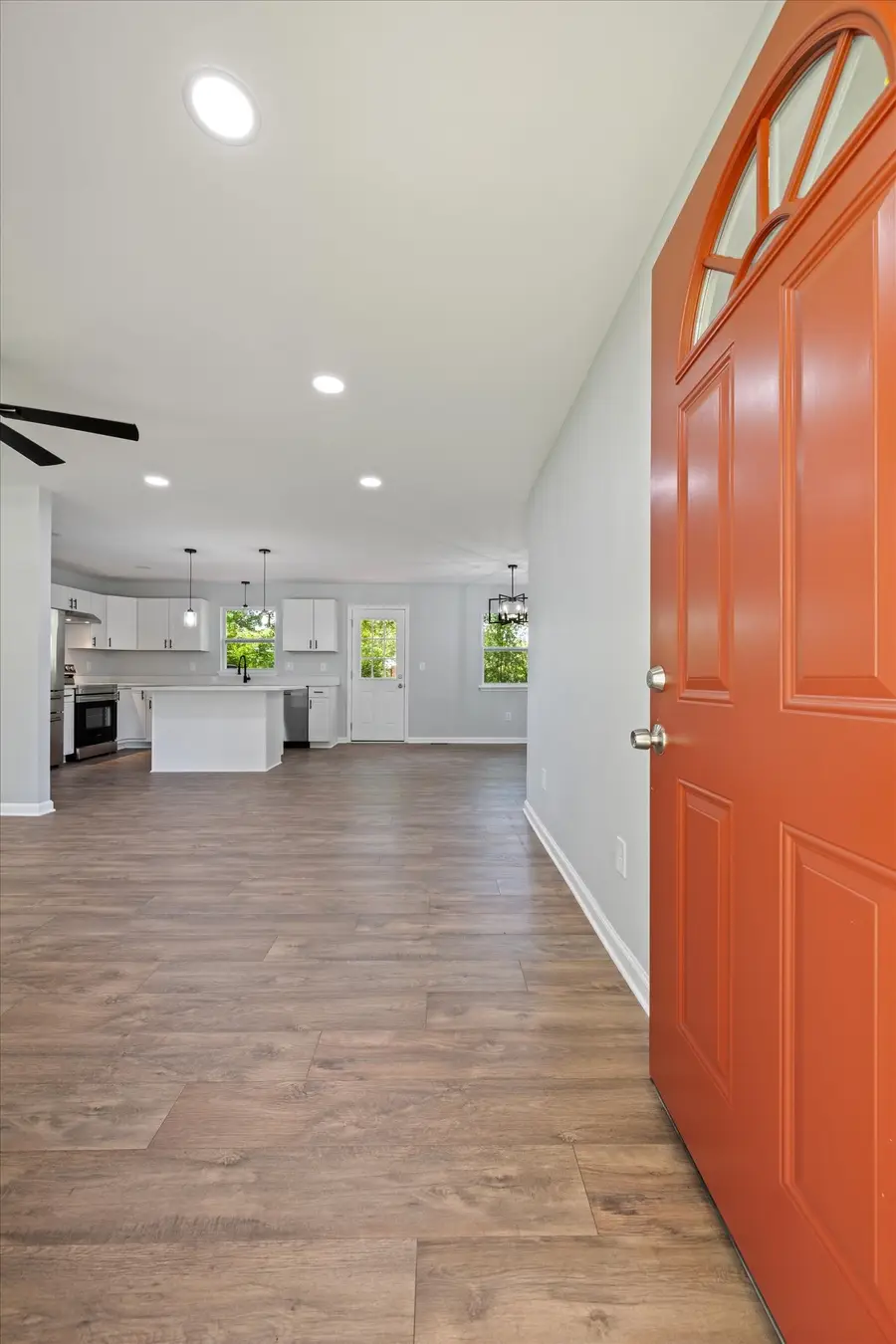 802 Lowry St, Manchester, TN 37355 - #2