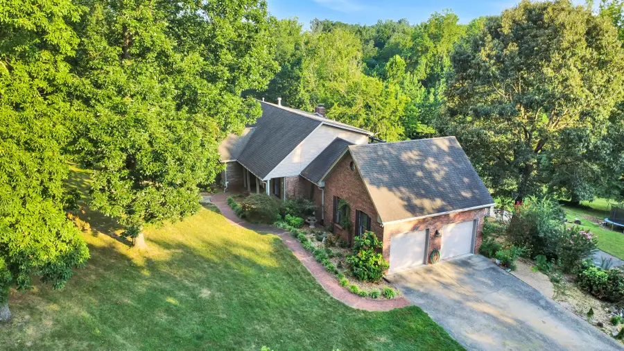 911 Stephen Drive, Clarksville, TN 37043 - #3