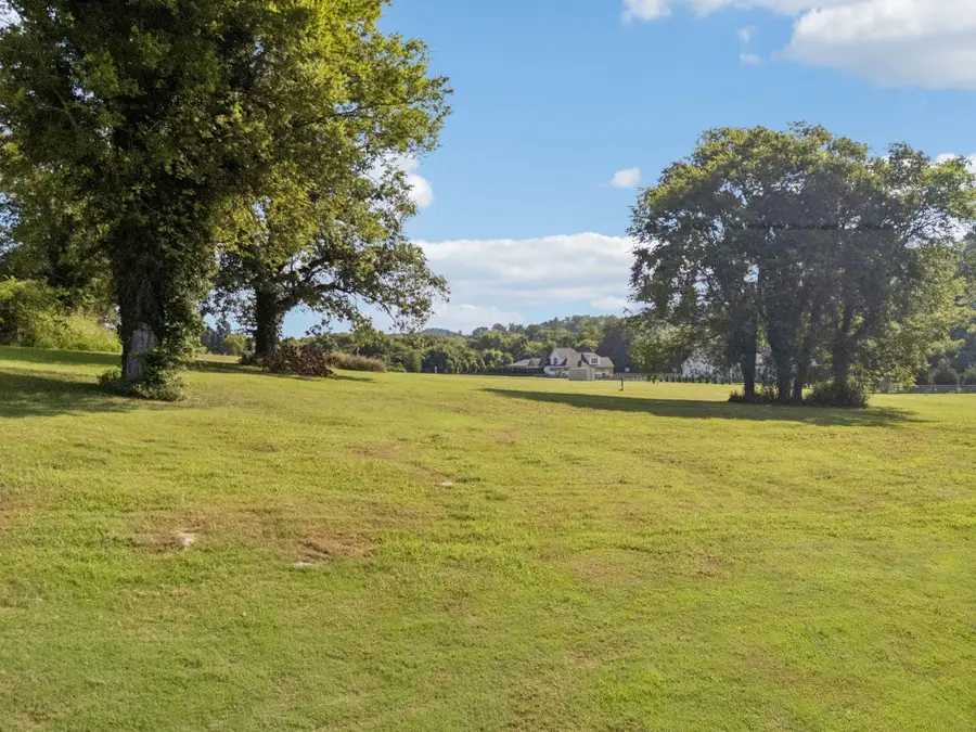 5 Heirloom Ln, Columbia, TN 38401 - #3