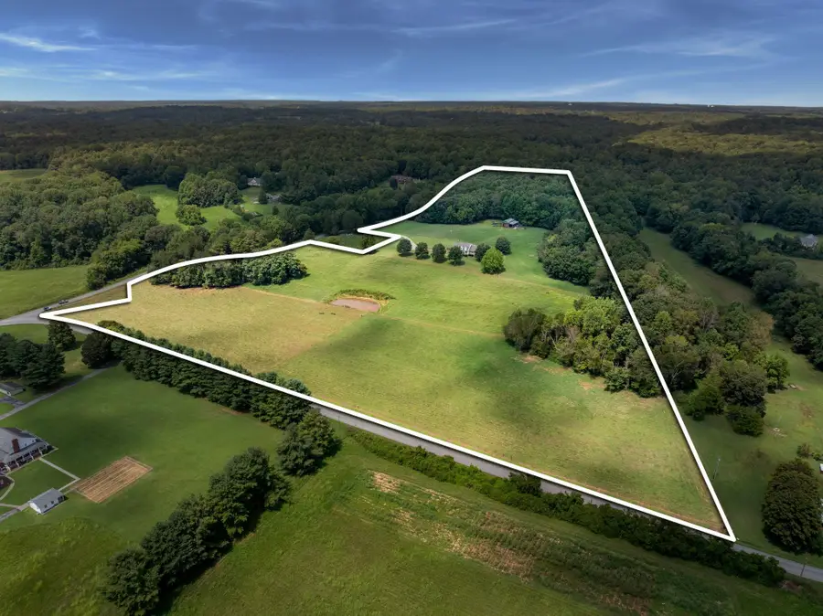 495 Baker Rd, Dickson, TN 37055 - Image #2