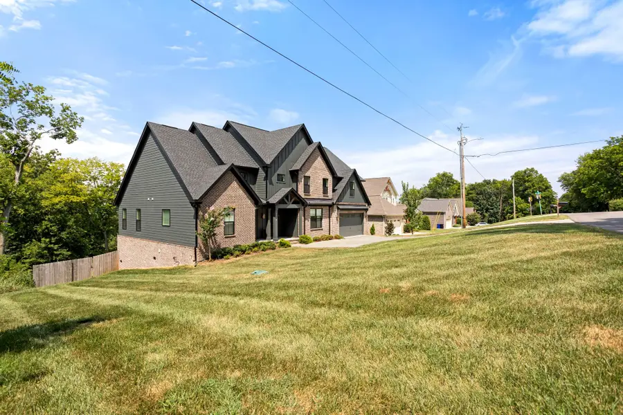 2114 Alpine Dr, Columbia, TN 38401 - #2