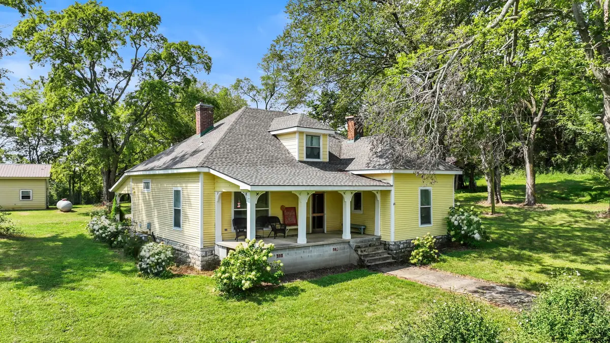 2640 Highway 82 E, Bell Buckle, TN 37020 - Image #1