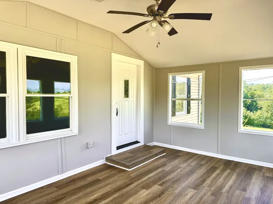 5120 Kirkland Rd, Indian Mound, TN 37079 - Image #3