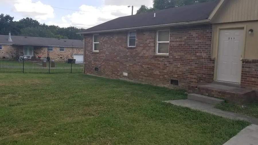 589 Judd Dr, Nashville, TN 37218 - Image #2
