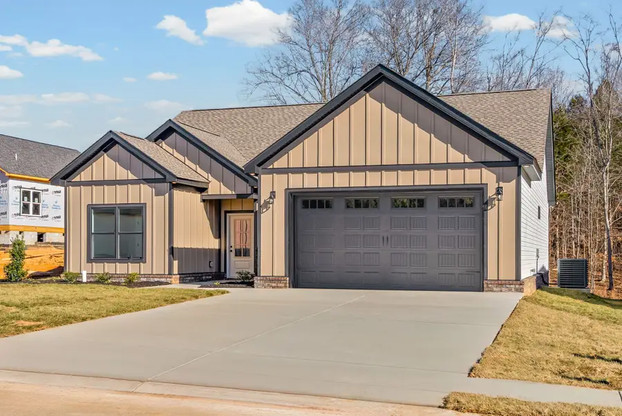 495 Ridge Top Ct, Clarksville, TN 37040 - Image #2