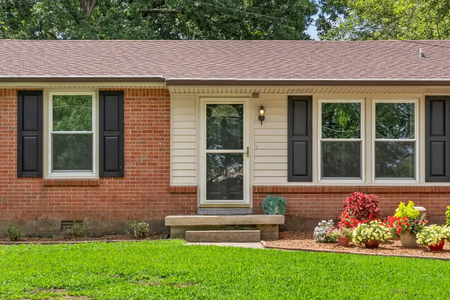 510 Yvonne Dr, Clarksville, TN 37042 - #2