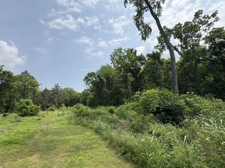 3033 Asbury Rd, Murfreesboro, TN 37129 - #3