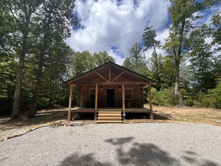 422 Dollar Dr, Altamont, TN 37301 - Image #2