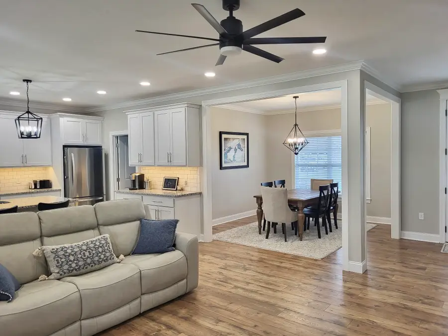 2870 Autumn Woods Trl, Cookeville, TN 38501 - #2