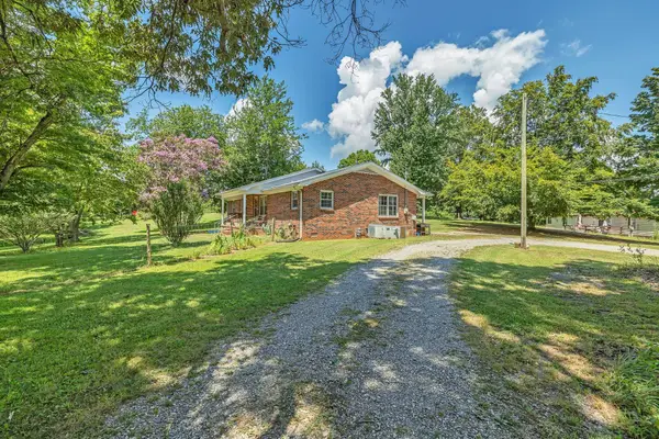 50 Lawson Mill Rd, McMinnville, TN 37110