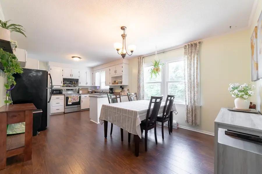 2711 Dove Ct, Clarksville, TN 37040 - #2