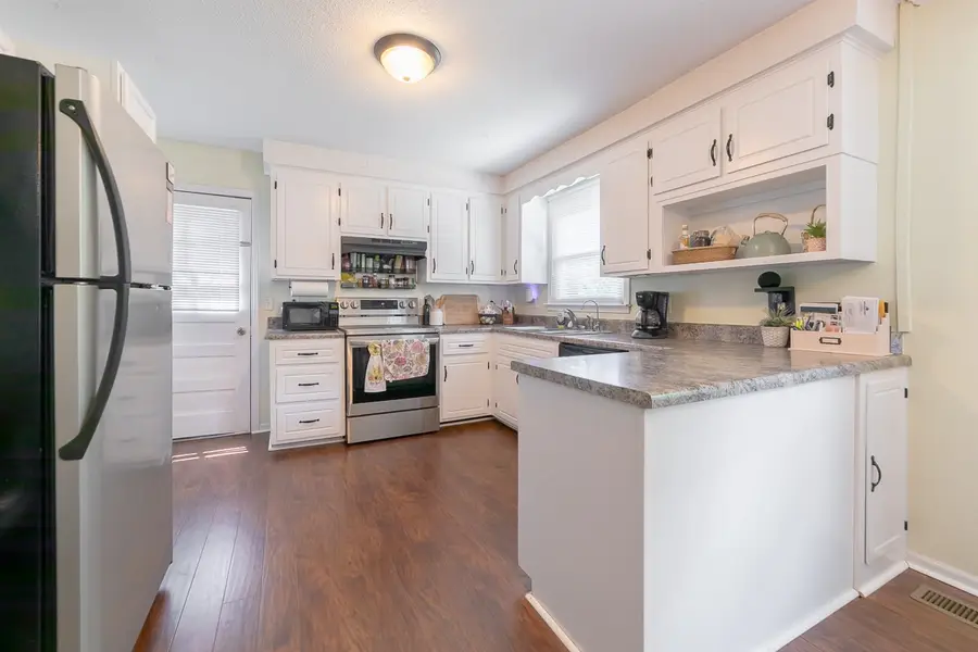 2711 Dove Ct, Clarksville, TN 37040 - #3