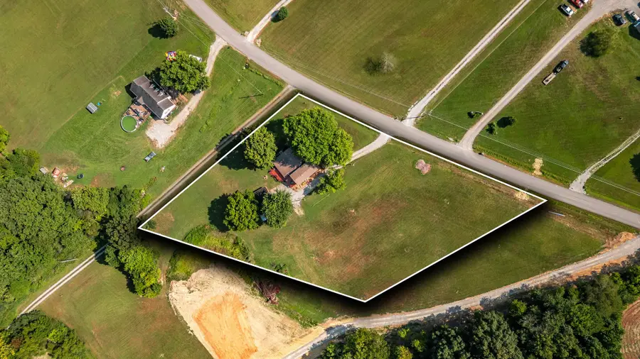 2544 S Mount Pleasant Rd, Greenbrier, TN 37073 - Image #2