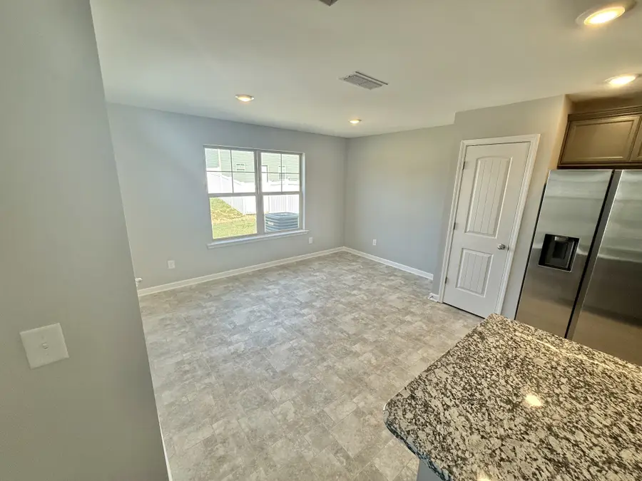 133 Stonehenge Circle, Manchester, TN 37355 - Image #3