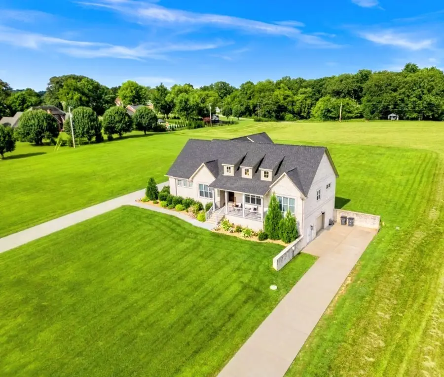 126 Wilson Ln, McMinnville, TN 37110 - Image #2