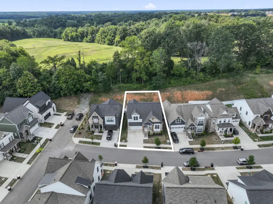 268 Daniel St, Pleasant View, TN 37146 - Image #2