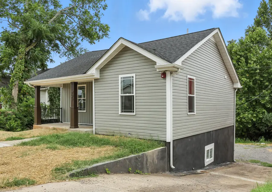 706 Cumberland Dr, Clarksville, TN 37040 - #2