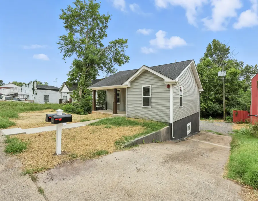 706 Cumberland Dr, Clarksville, TN 37040 - #3