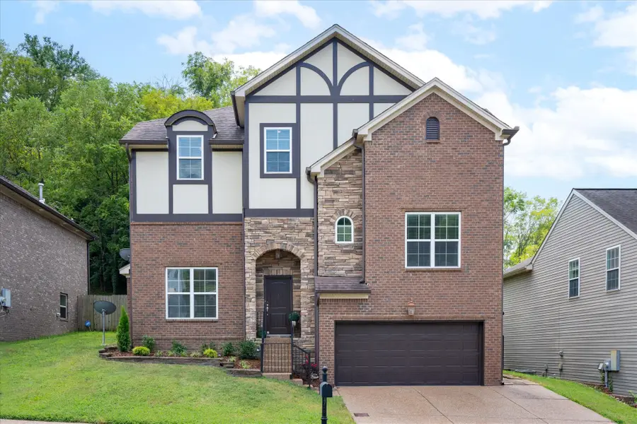 1736 Haleys Hope Ct, Nashville, TN 37209 - #2