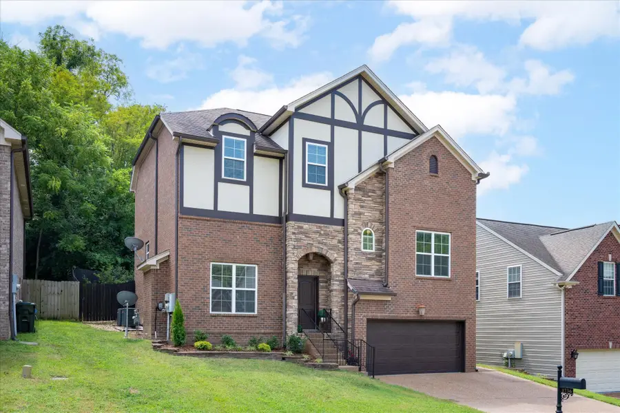 1736 Haleys Hope Ct, Nashville, TN 37209 - #3