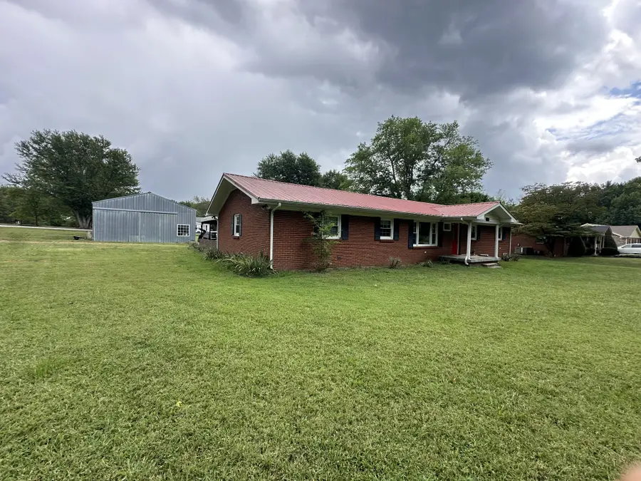 112 Mccloud Ln, Portland, TN 37148 - Image #2