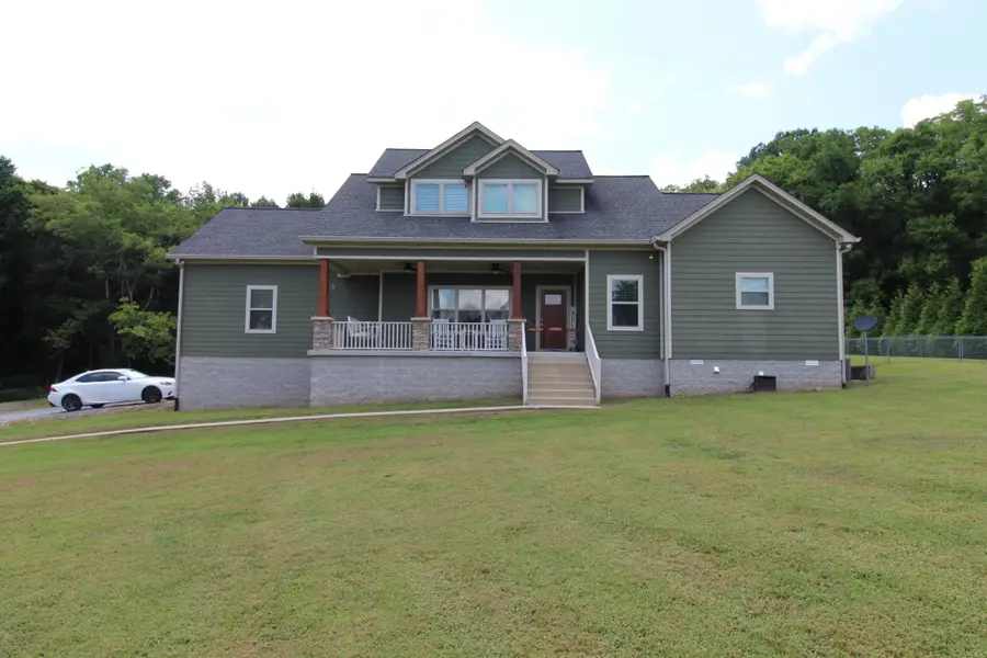 725 Lick Creek Rd, Hartsville, TN 37074 - Image #2