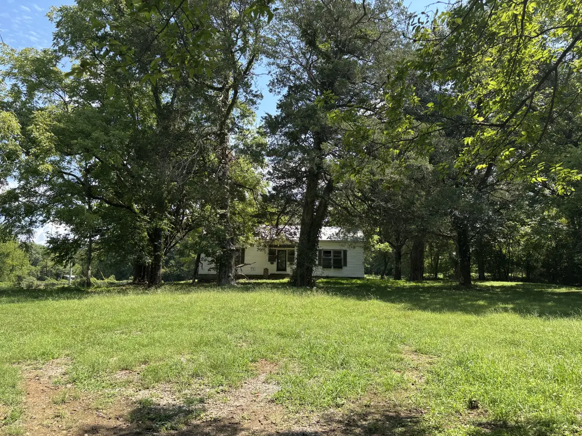 2445 N Commerce Rd, Lebanon, TN 37090 - Image #1