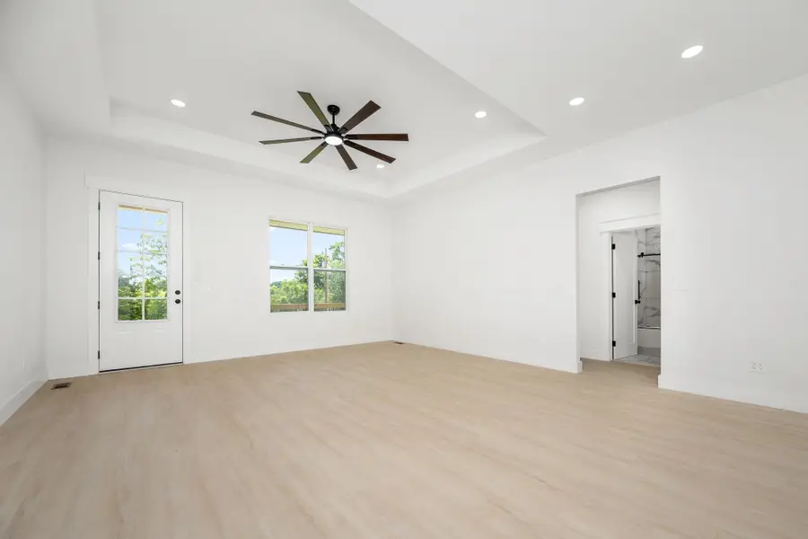 134 Lightfoot Ln, Estill Springs, TN 37330 - #3