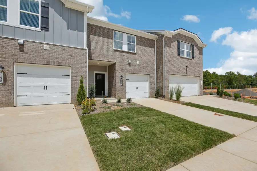 7137 Cedarcrest Lane, Fairview, TN 37062 - Image #2