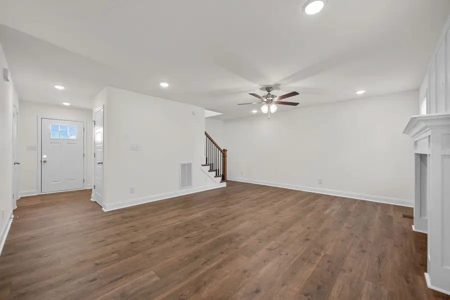 1261 Elizabeth Lane, Clarksville, TN 37042 - #2