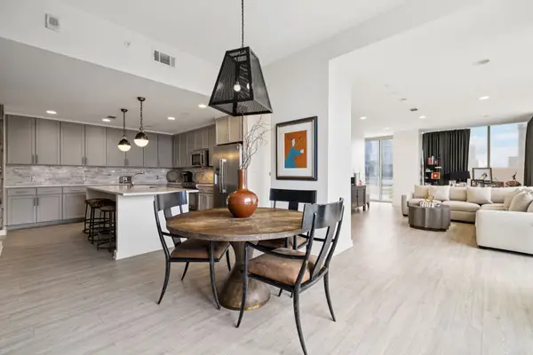 1212 Laurel St #302, Nashville, TN 37203