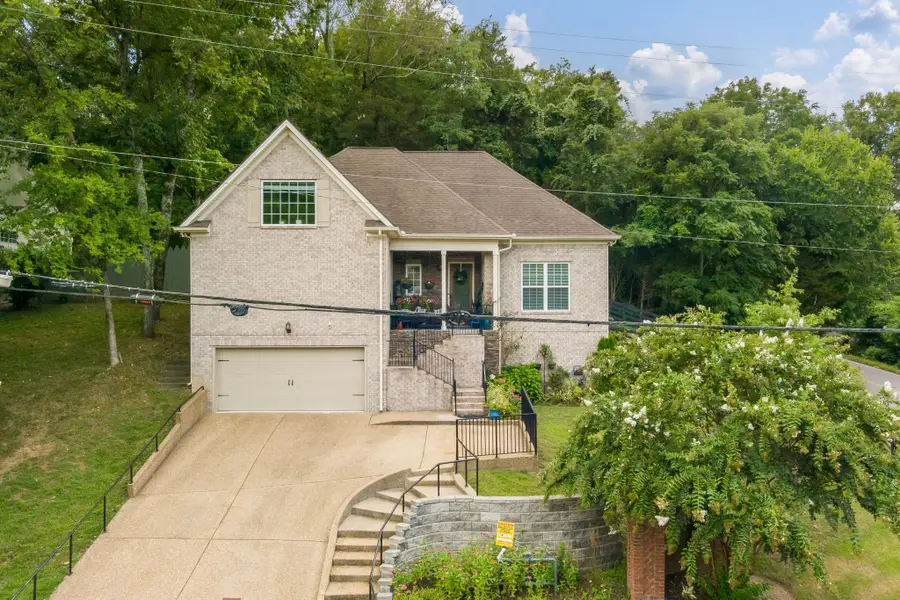 7000 Still Spring Hollow Dr, Nashville, TN 37221 - #2