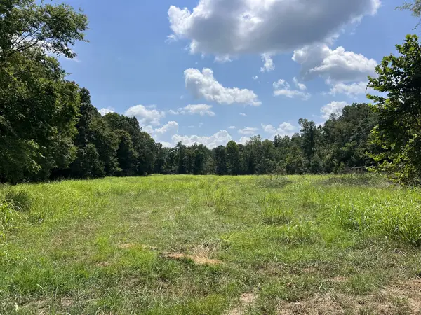 1 Sparkman Rd, Cumberland Furnace, TN 37051