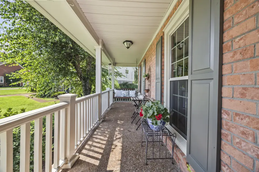 208 Lowell Ct, Old Hickory, TN 37138 - Image #3