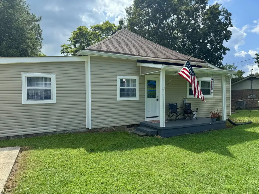 210 6th Street, Graysville, TN 37338 - Image #2