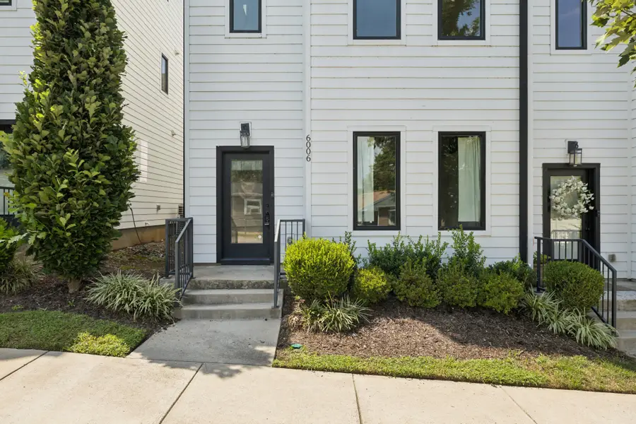 6006 Sterling St, Nashville, TN 37209 - Image #3