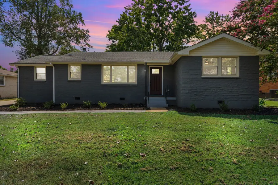 528 Achievement Dr, Nashville, TN 37209 - Image #2