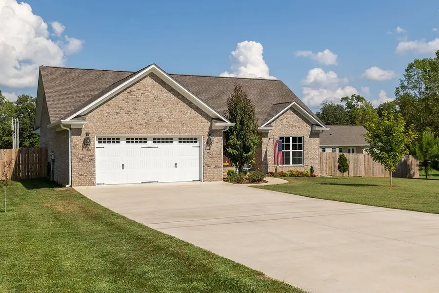 411 Bumpas Rd, Lawrenceburg, TN 38464 - Image #3